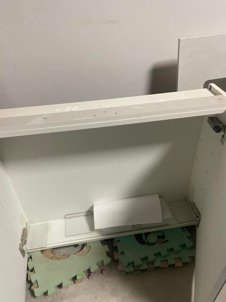Spiegelkast lavabo, Ophalen, Zo goed als nieuw