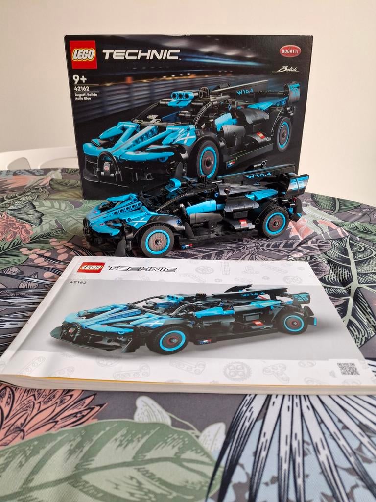 Lego Bugatti 42162, Ophalen of Verzenden, Zo goed als nieuw