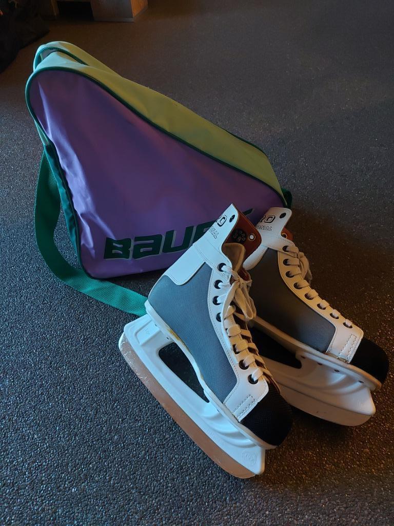 Ijshockey's - maat 38, Ophalen, Zo goed als nieuw, Schaatsen