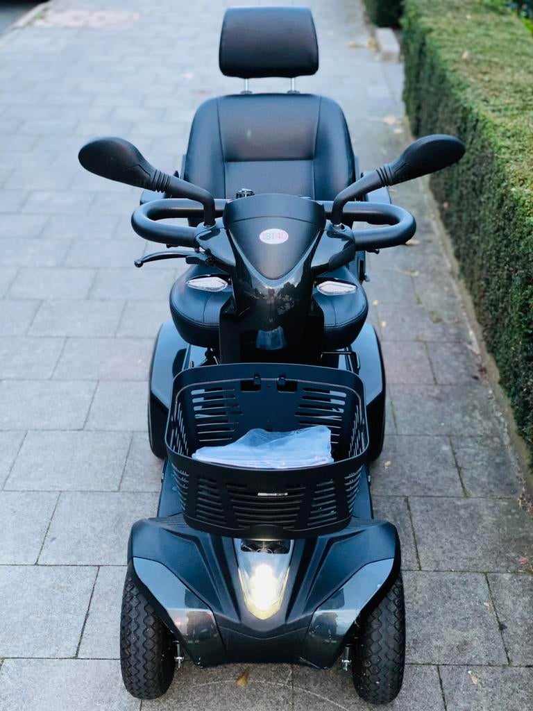 Voiturette électrique Strider ST4D Scootmobiel etat neuf, Enlèvement ou Envoi, Pliant, Comme neuf, Fauteuil roulant électrique