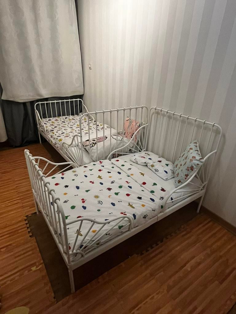 Meegroeibed (2x) €90 per stuk, Kinderen en Baby's, Ophalen, Gebruikt, 70 tot 85 cm, Matras