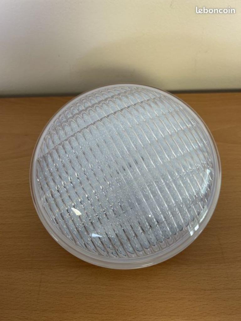 Ampoule LED 20W PAR56 RGB pour piscine - AQUALED (11 pièces), Enlèvement ou Envoi, Neuf