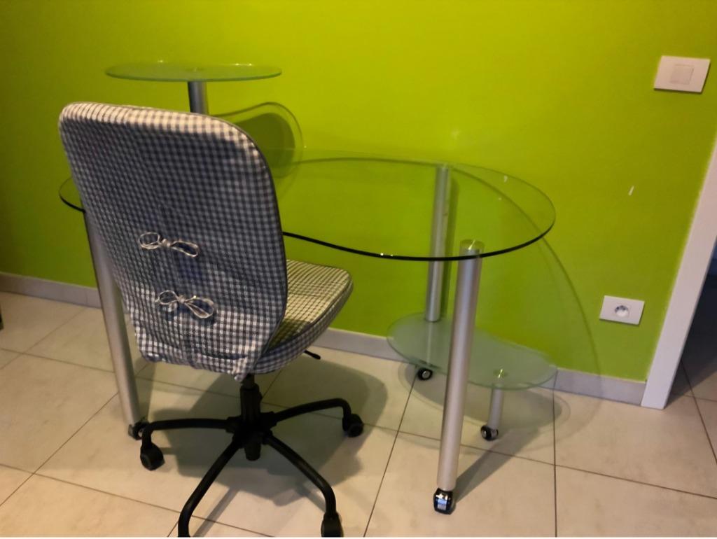 Computer / bureau tafel en stoel, Ophalen, Gebruikt, Tafel(s) en Stoel(en)