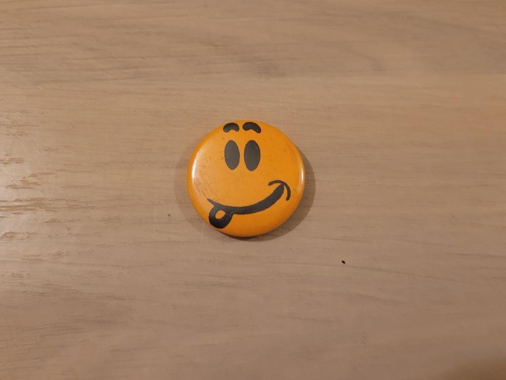 Vintage Acid New Beat en Acid House op zak, Verzamelen, Ophalen of Verzenden, Zo goed als nieuw, Button