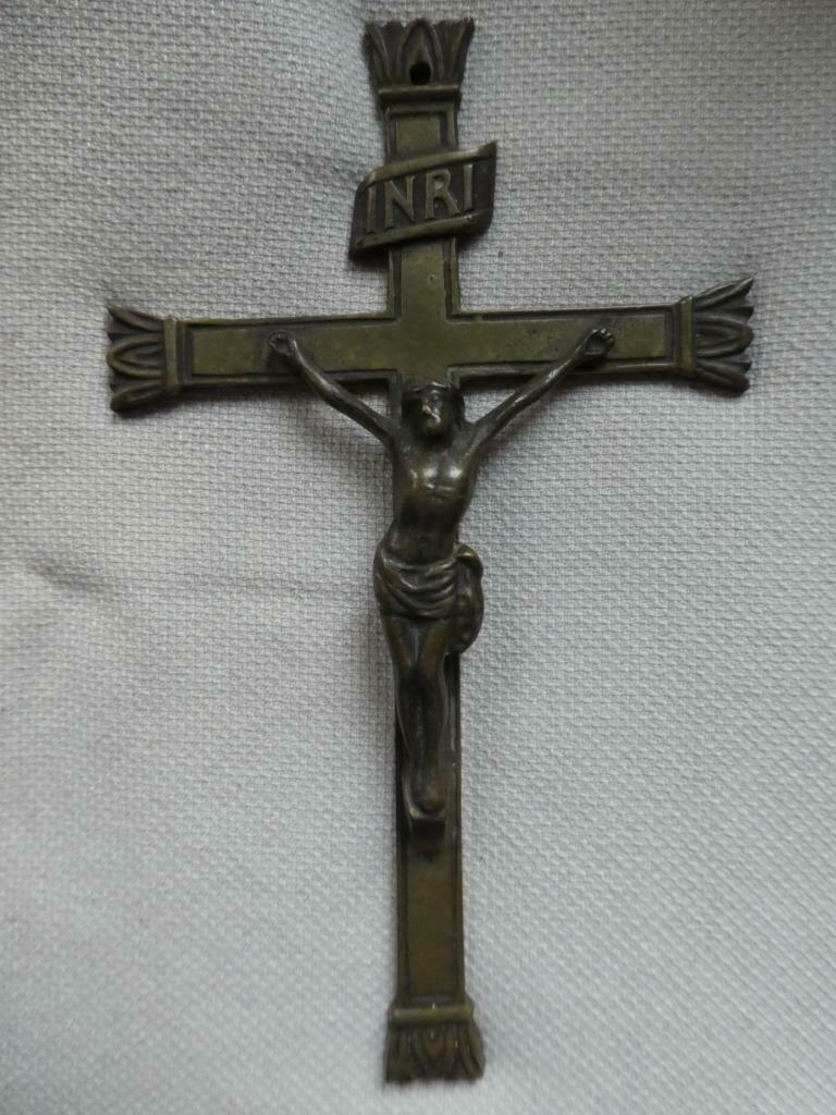 Crucifix, Enlèvement ou Envoi