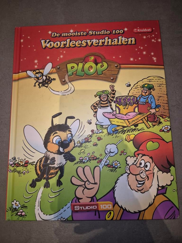De mooiste Studio 100 voorleesverhalen - Plop, Boeken, Ophalen of Verzenden, Zo goed als nieuw, Studio 100, Prentenboek