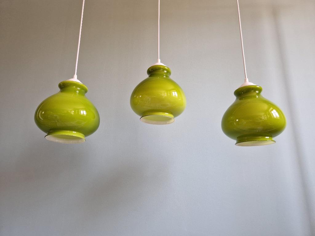 Suspension vintage en opaline verte (5 disponibles), 1960-70, Enlèvement ou Envoi