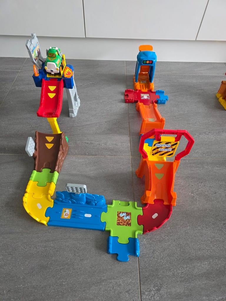 Vtech toet toet auto's monster truck, Enlèvement