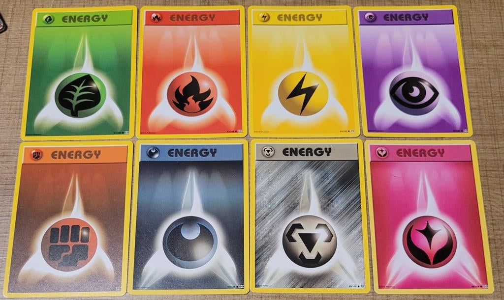 Pokémon Energy: XY series - Evolutions: 8 kaarten, Ophalen of Verzenden, Zo goed als nieuw, Meerdere kaarten