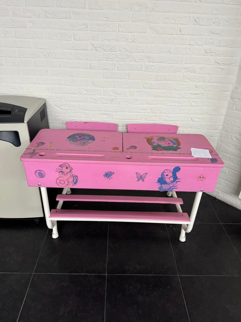 Antiek Schoolbankje, Ophalen, Zo goed als nieuw