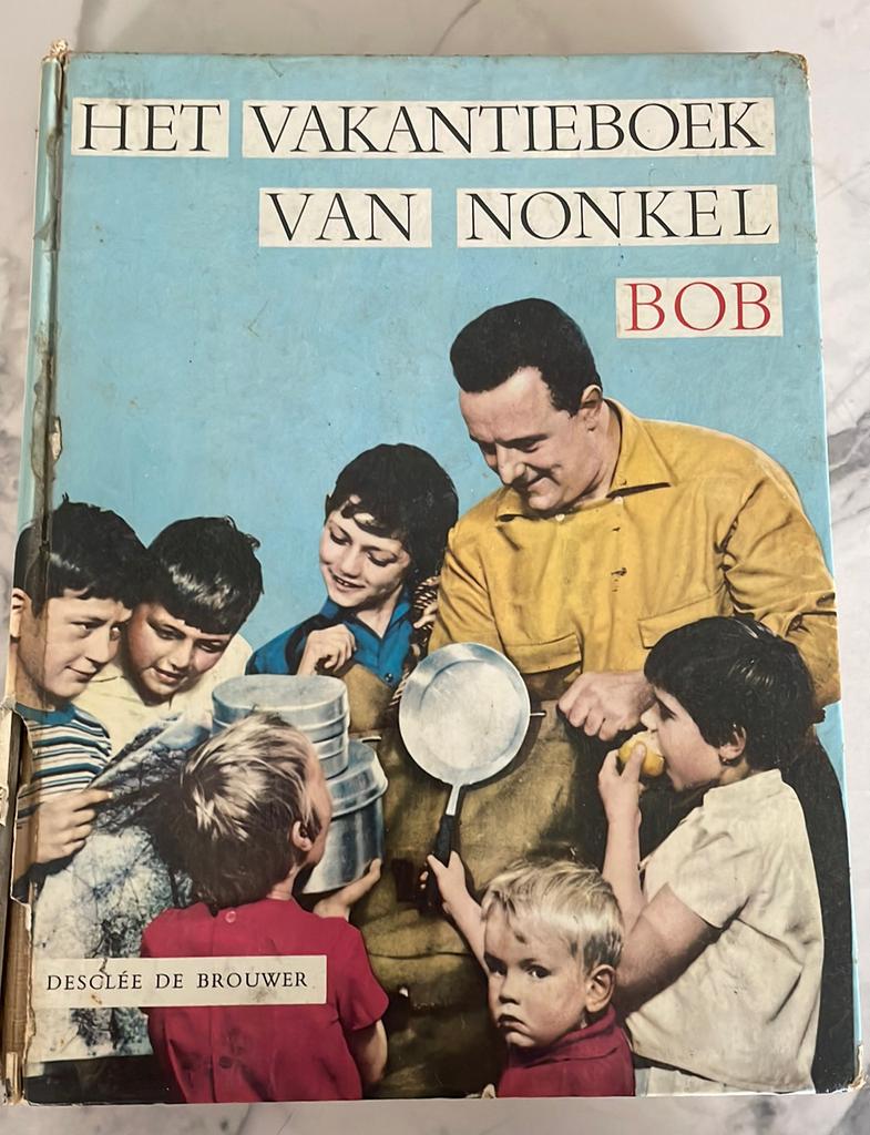 Het vakantieboek van nonkel bob 1963, Ophalen of Verzenden, Gelezen, Nonkel Bob, Non-fictie