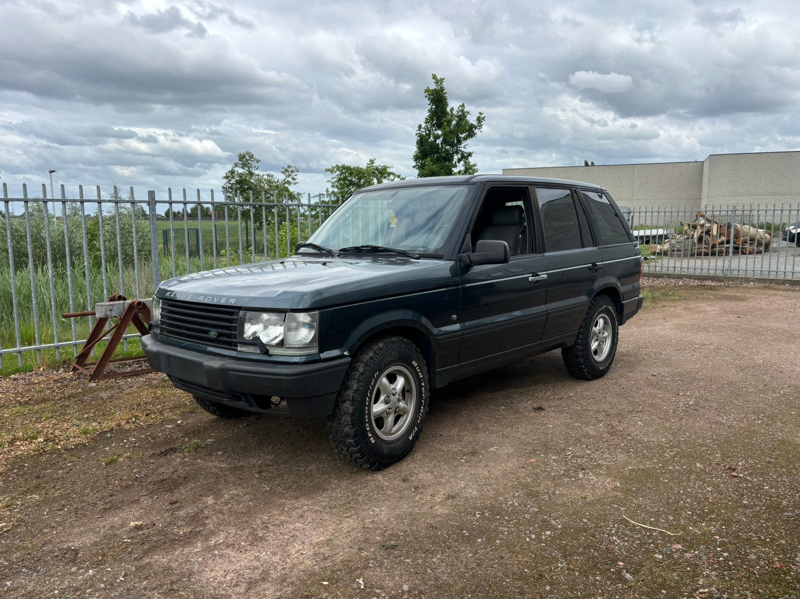 Range rover P38 2.5, Autos, Land Rover, Particulier, 4x4, ABS, Airbags, Alarme, Bluetooth, Range Rover, Diesel, Boîte manuelle