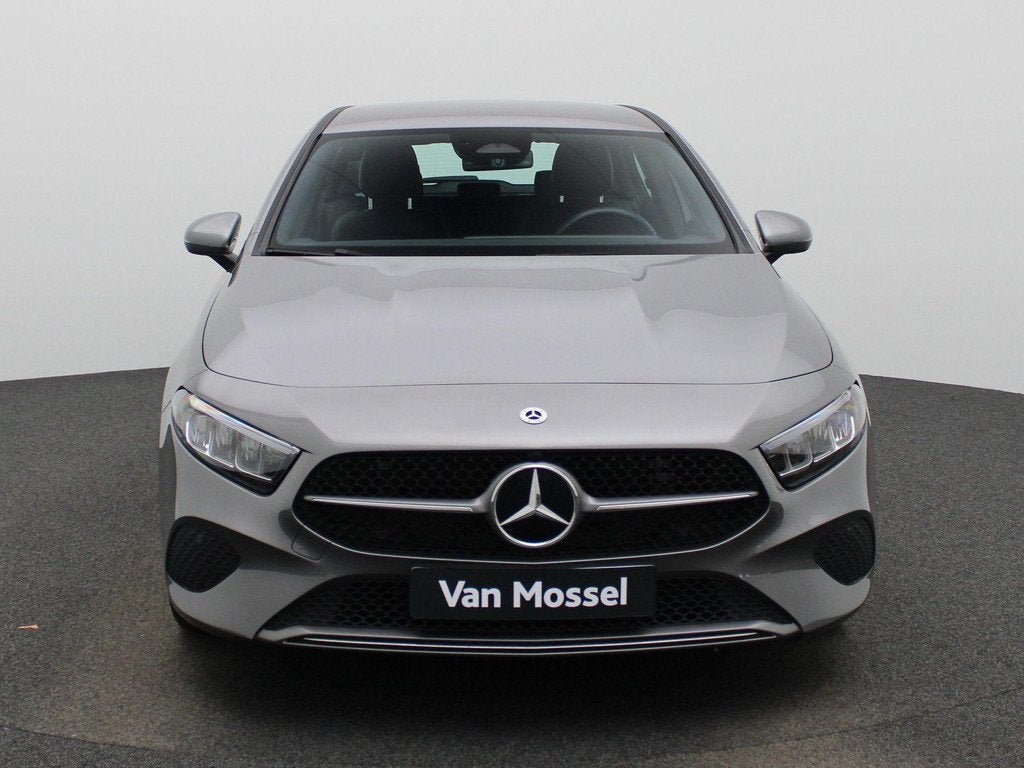Mercedes-Benz A-Klasse A 180 Business Line (automatique), Autos, 100 kW, Achat, Entreprise, Entretenue par le concessionnaire