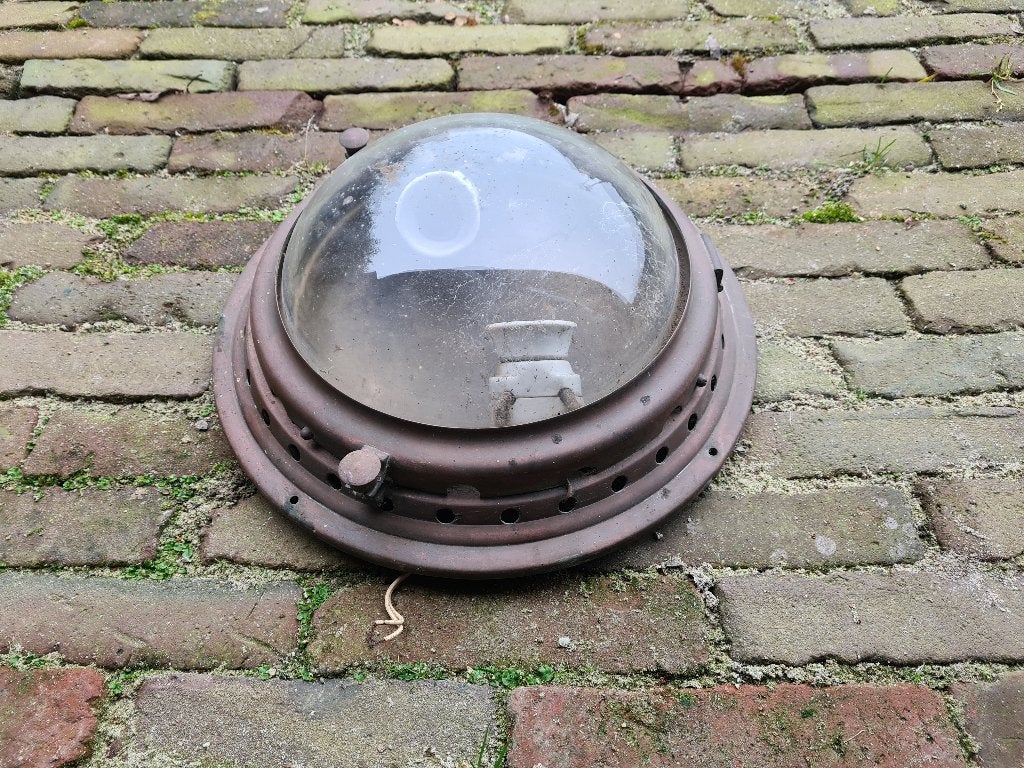 Antieke plafonniere Doorsnede 34 cm Het is een koperen lamp, Antiek en Kunst, Ophalen