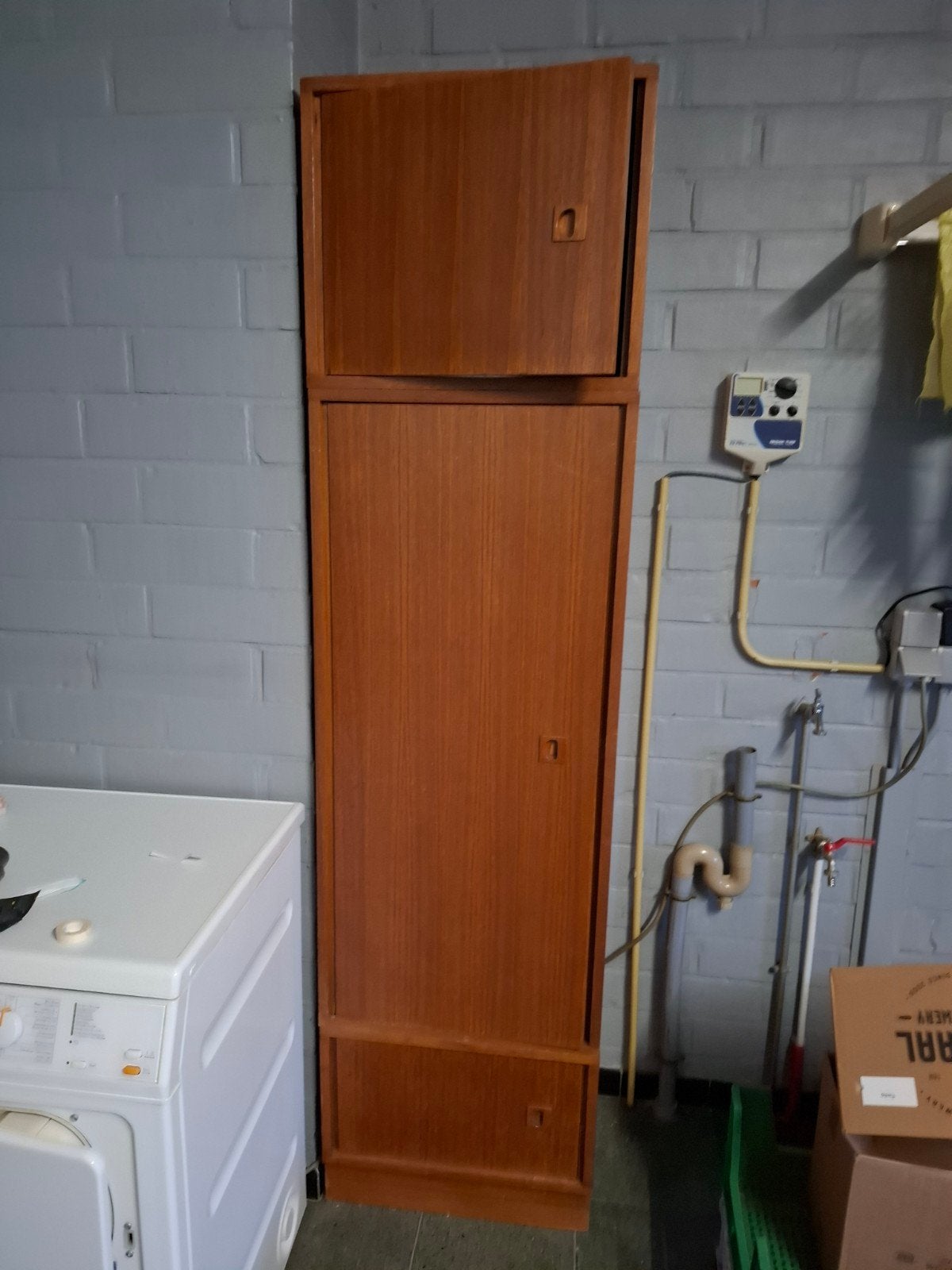 mdk kast, Ophalen