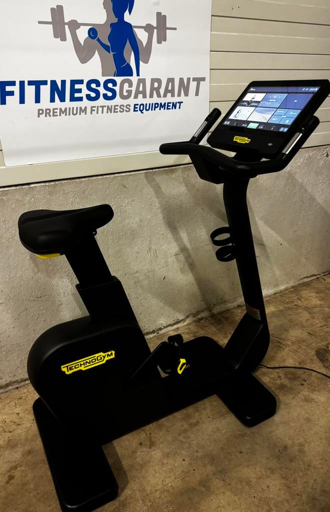 Technogym Excite Live 7000 16 P Unity 4 Upright Bike, Sport en Fitness, Ophalen of Verzenden, Zo goed als nieuw