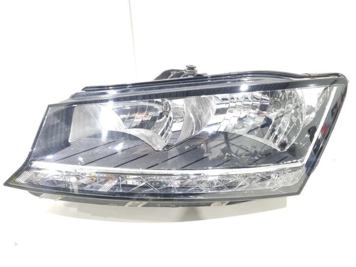 Phare gauche d'un Skoda Fabia, Autos : Pièces & Accessoires, Éclairage, Skoda, Utilisé, 3 mois de garantie, Enlèvement ou Envoi