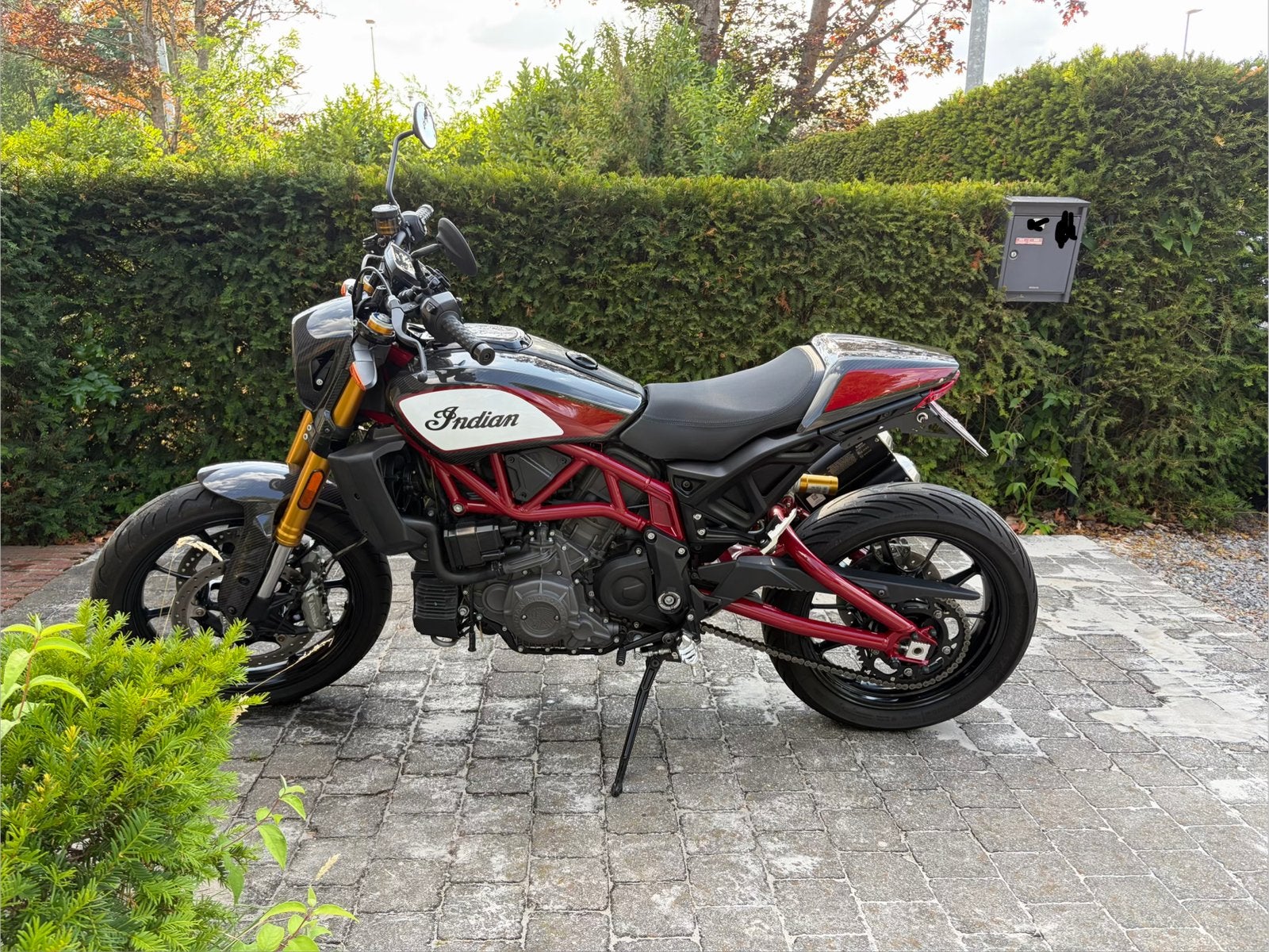 Indian FTR 1200 Carbon S – 07/2020 – slechts 7.430 km, 2 cilinders, Occasion, Motorrijbewijs A, Particulier
