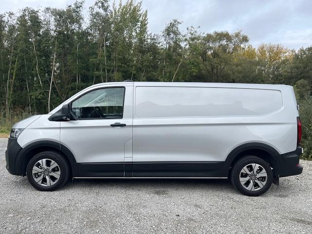 T7 PANAMERICANA 4MOTION DSG 170PK 2025 L2 47.926 € ex btw, Argent ou Gris, Achat, Entreprise, 2800 kg