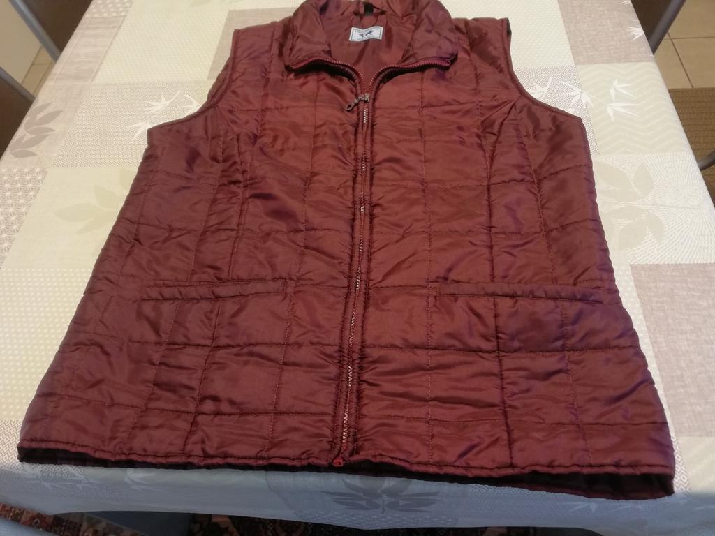 Bodywarmer bordeaux large, Kleding | Dames, Bodywarmers, Ophalen