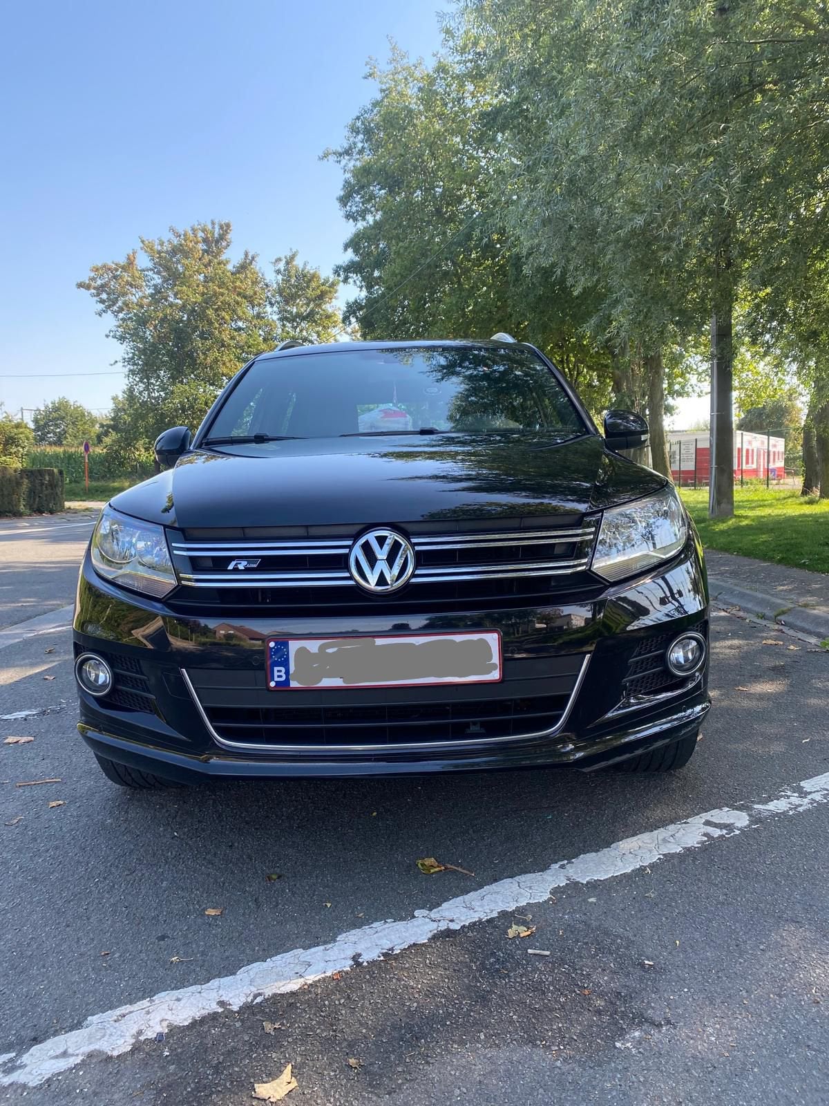 Tiguan R Line intérieur extérieur, Autos, Cuir, Euro 5, Achat, Toit ouvrant