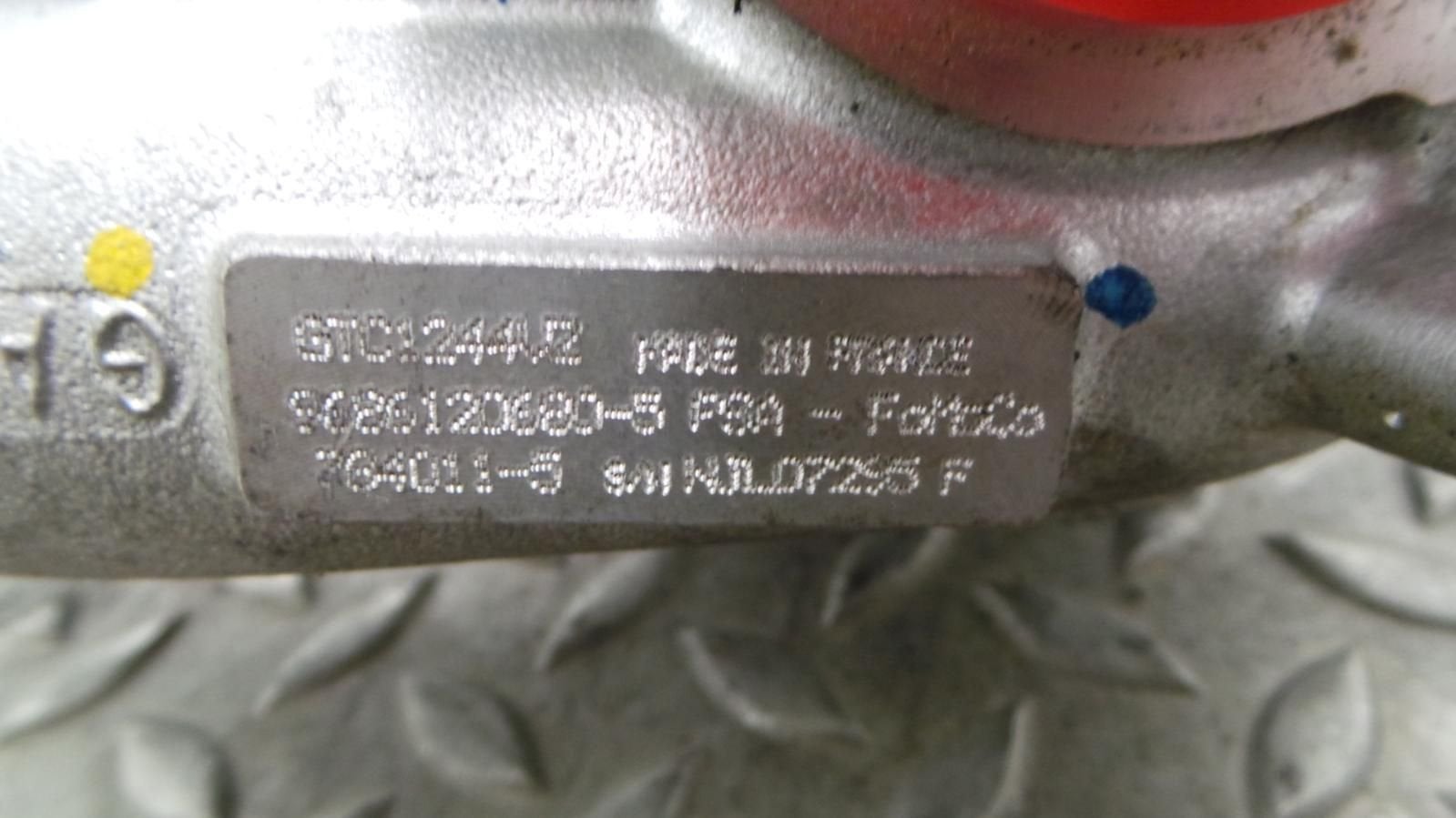 FORD FIESTA TURBO 2012, Ophalen of Verzenden, Gebruikt, Stiba lid
