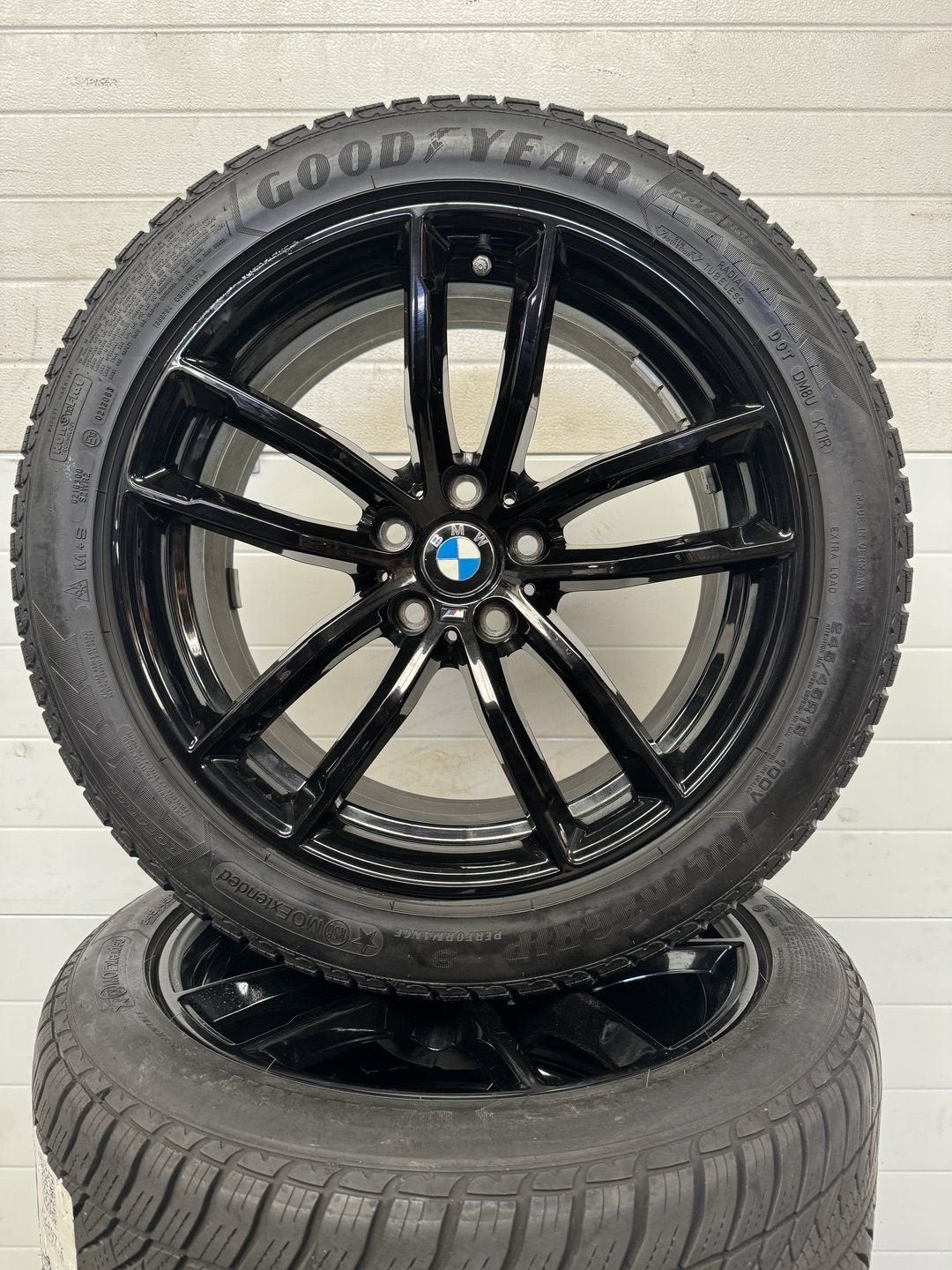DEMO 18’’ BMW 5 SERIE G30 G31 VELGEN WINTERBANDEN ORIG RFT T, Auto-onderdelen, 18 inch, -, -, Banden en Velgen
