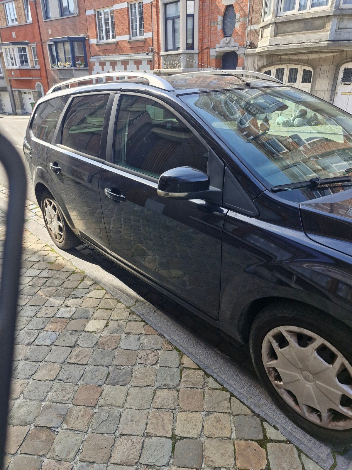 Auto in zeer goede staat, Focus, Zwart, Zwart, Particulier