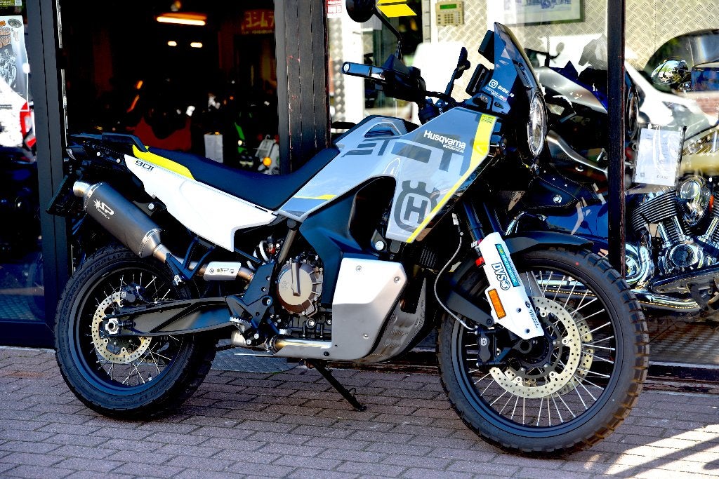 HUSQVARNA NORDEN 901 ***MOTOVERTE.BE***, Motos, Motos | Husqvarna, Poignées chauffantes, Entreprise, Occasion, 2 cylindres