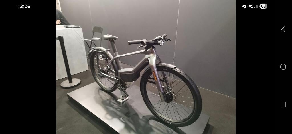 Overname fiets&stepwinkel, Zakelijke goederen