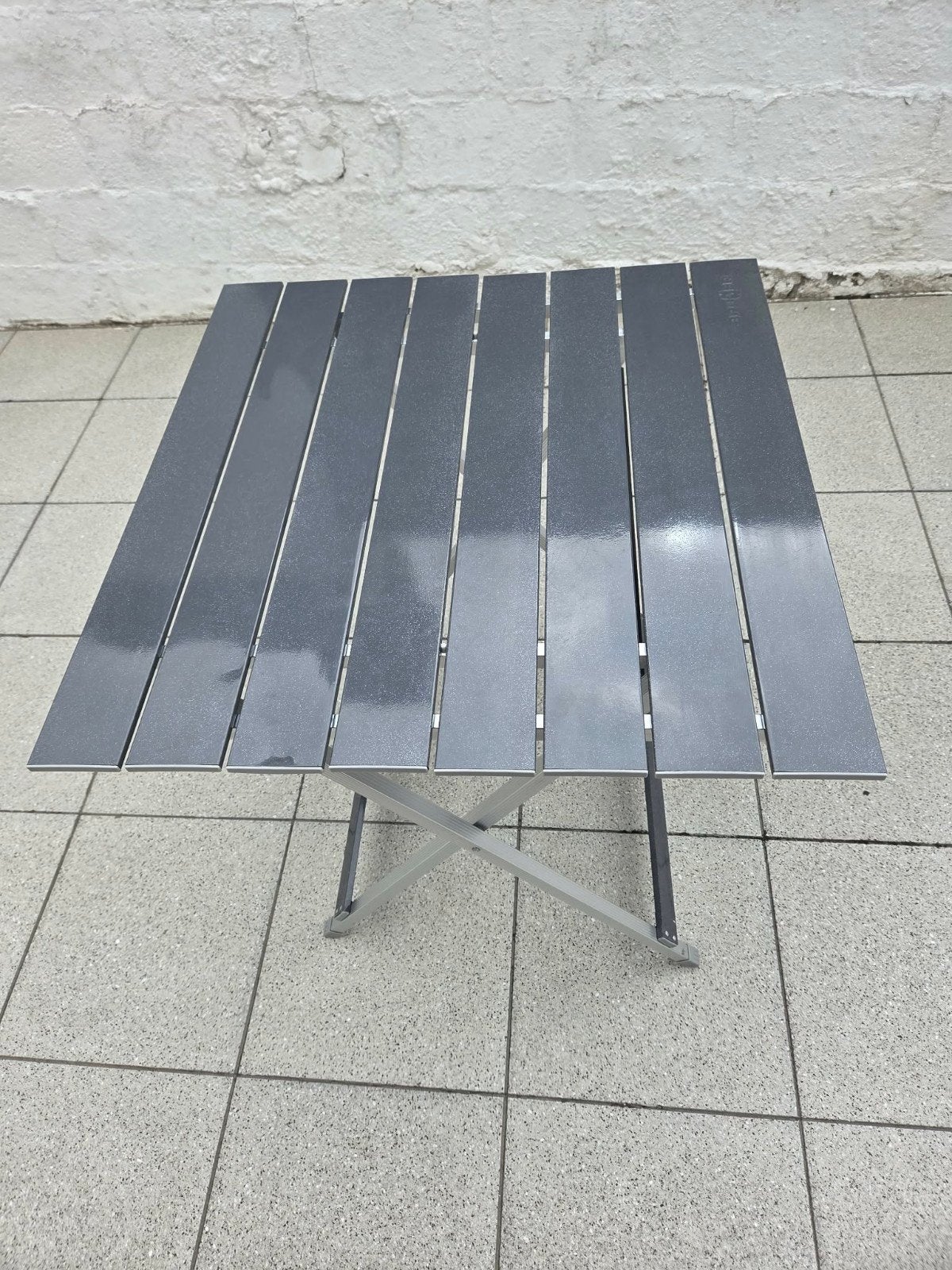 table en aluminium brunner, Enlèvement