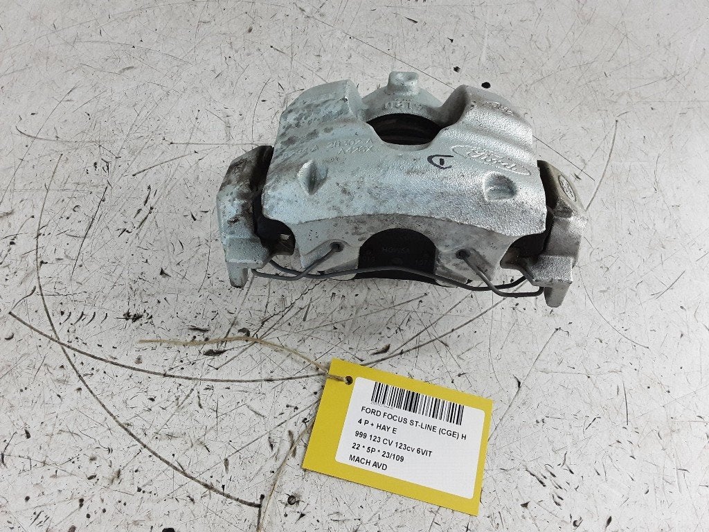 REMKLAUW RECHTS VOOR Ford Focus 4 (01-2018/12-2025) (2B302A), Auto-onderdelen, Gebruikt, Henry-Ford-Straße  1
50735  Köln, DE
