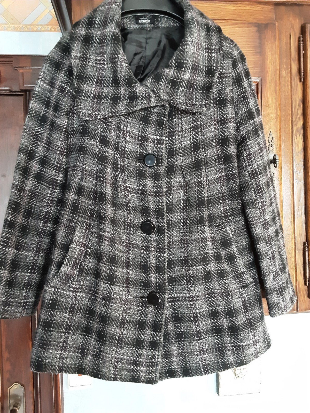 In Nieuwstaat. Mooie damesjas maat 38, Kleding | Dames, Jassen | Winter, Ophalen of Verzenden, Zo goed als nieuw, Maat 38/40 (M)