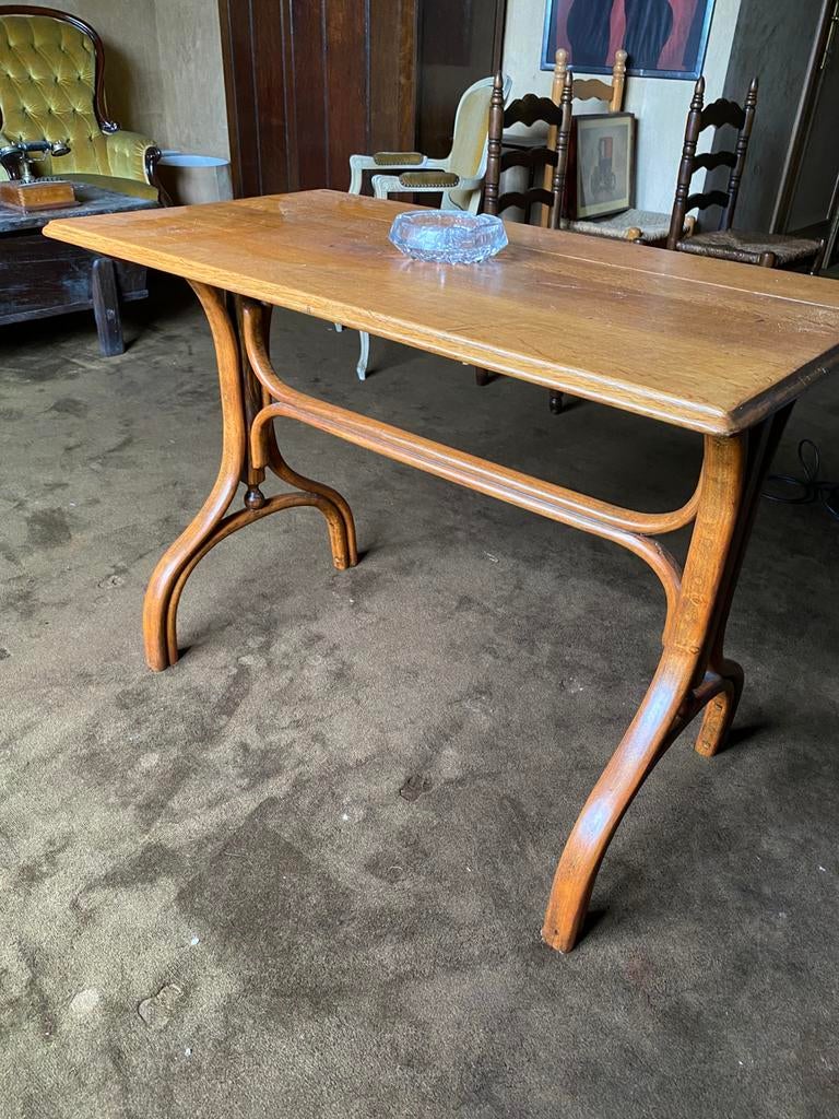 Antiek café tafeltje Thonet, Ophalen