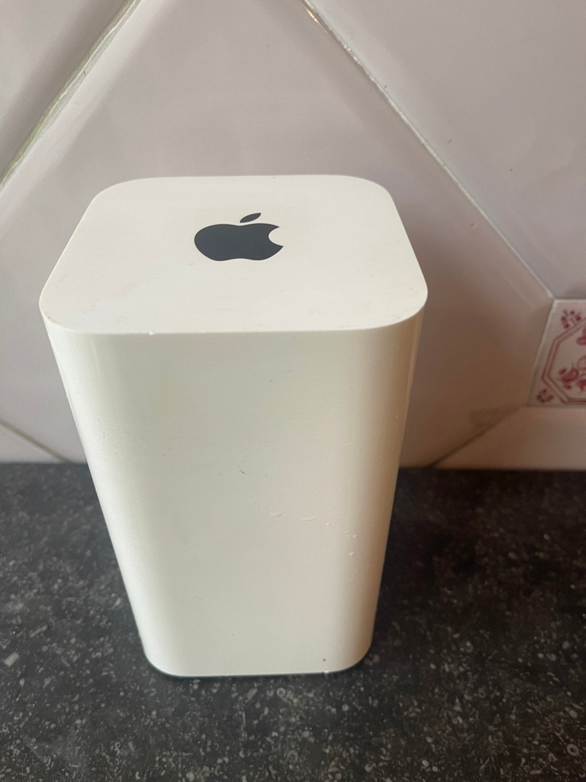 Apple AirPort Time Capsule 2 To (Modèle A1470) Routeur Wi-Fi, Informatique & Logiciels, Routeurs & Modems, Enlèvement, Comme neuf