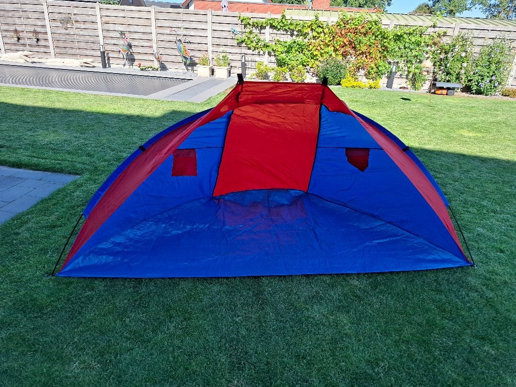 Strandtent met draagzak en haringen., Ophalen, Gebruikt
