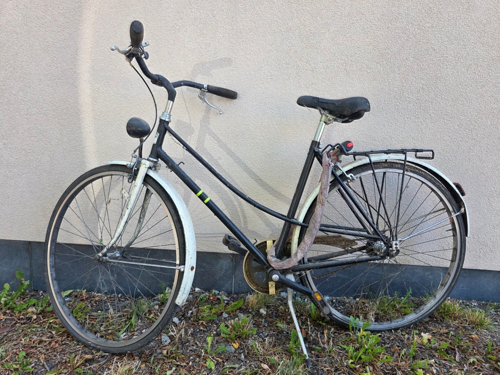 Oude fiets - te herstellen en op te frissen, Ophalen, Gebruikt