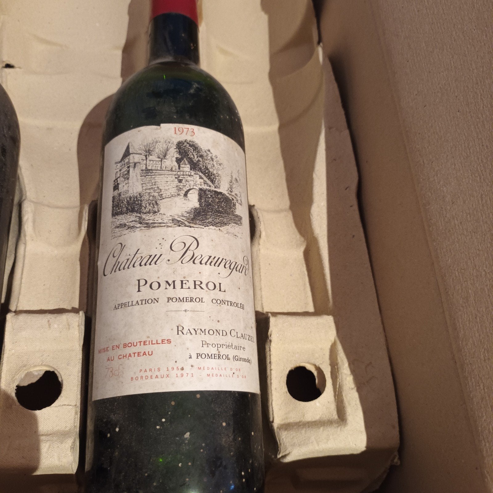 fles Château Beauregard Pomerol, Ophalen