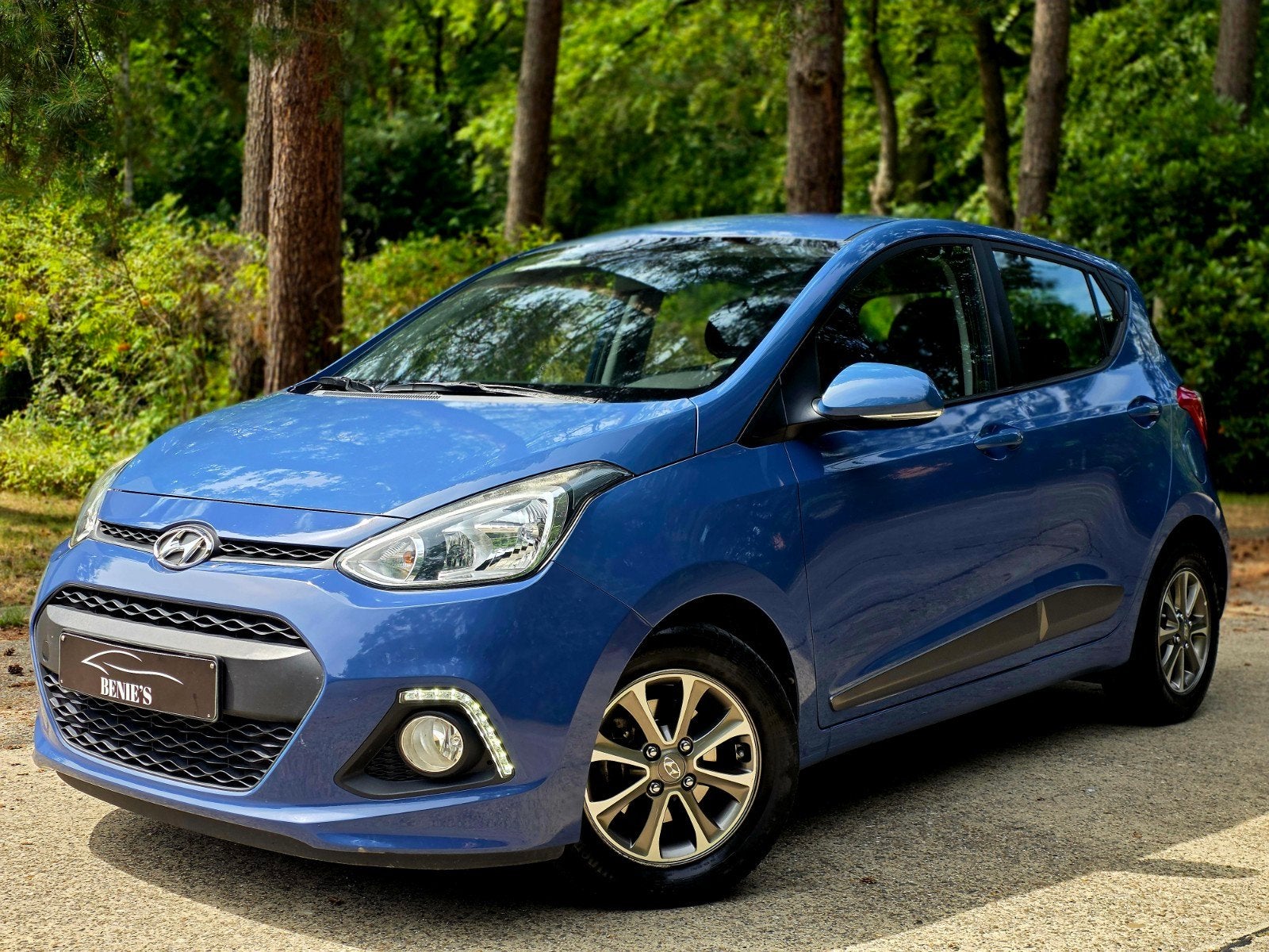 HYUNDAI I10 - 2015 - 85.766 - NAVI - CAPTEURS - BLUETOOTH, Autos, Hyundai, Entreprise, Achat, i10, ABS, Airbags, Air conditionné
