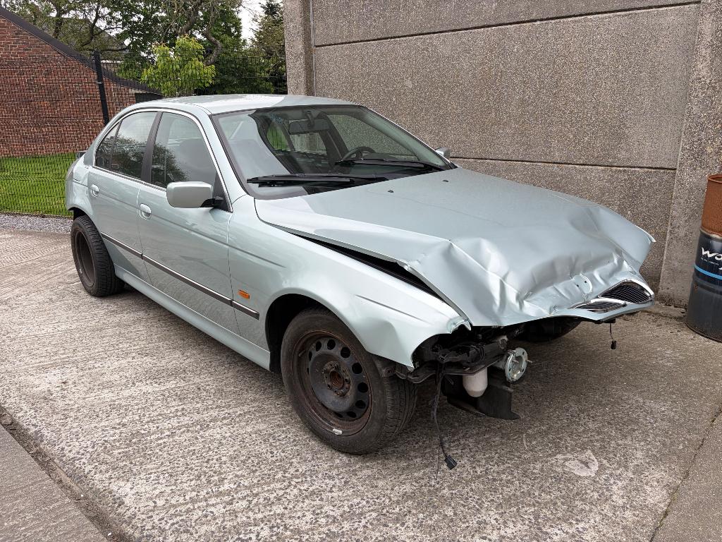 Bmw e39 520i 1998 afbraak sloop, Ophalen, Gebruikt, BMW