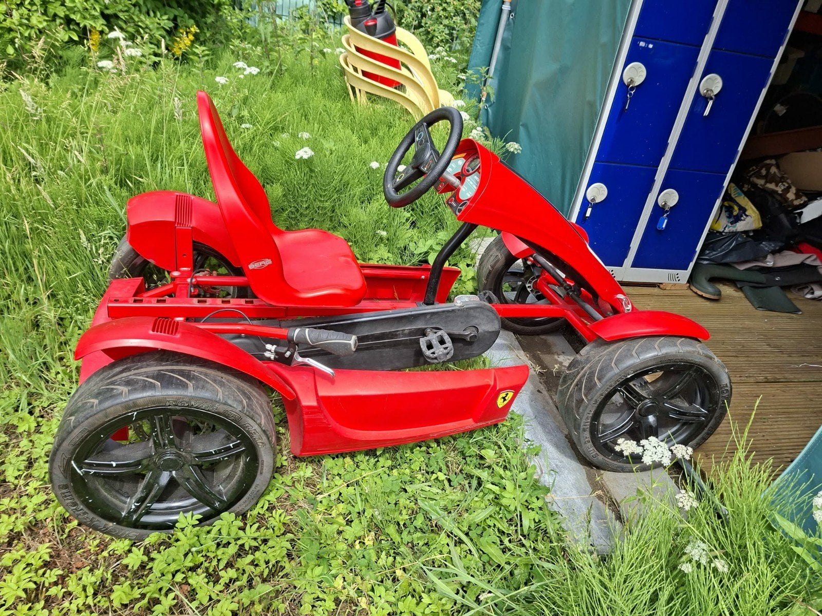 Berg ferarri, Kinderen en Baby's, Speelgoed | Buiten | Skelters, Ophalen, Zo goed als nieuw, Berg