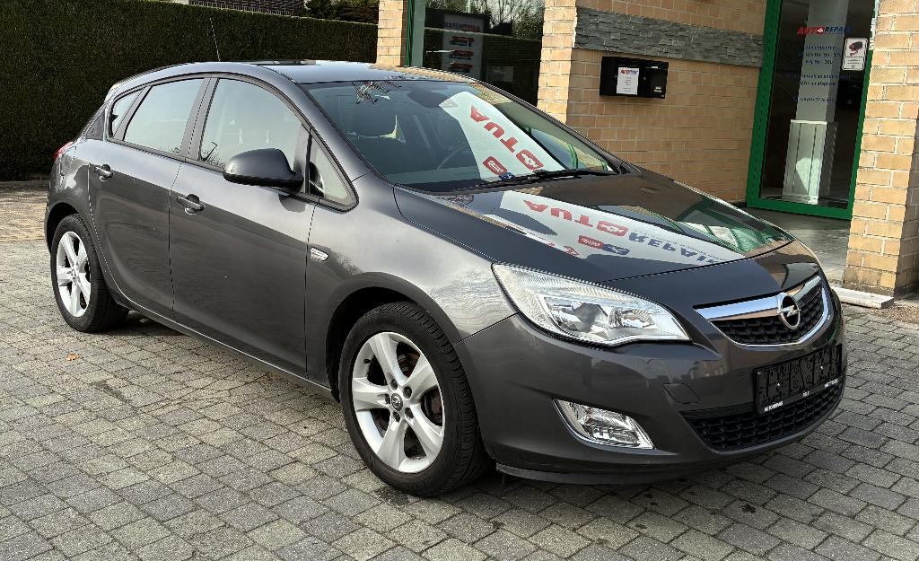 Opel Astra * 1J GARANTIE * GEKEURD * LEZ OK * TOPSTAAT, Euro 5, Bedrijf, 5 deurs, Dealer onderhouden
