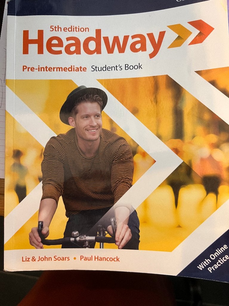 5th edition headway pre-intermediate student's book, Boeken, Liz & John Soars, ASO, Engels, Ophalen