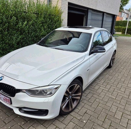 Voor Export bmw 320d m sport., Auto's, Automaat, Euro 5, Zwart, Parkeersensor