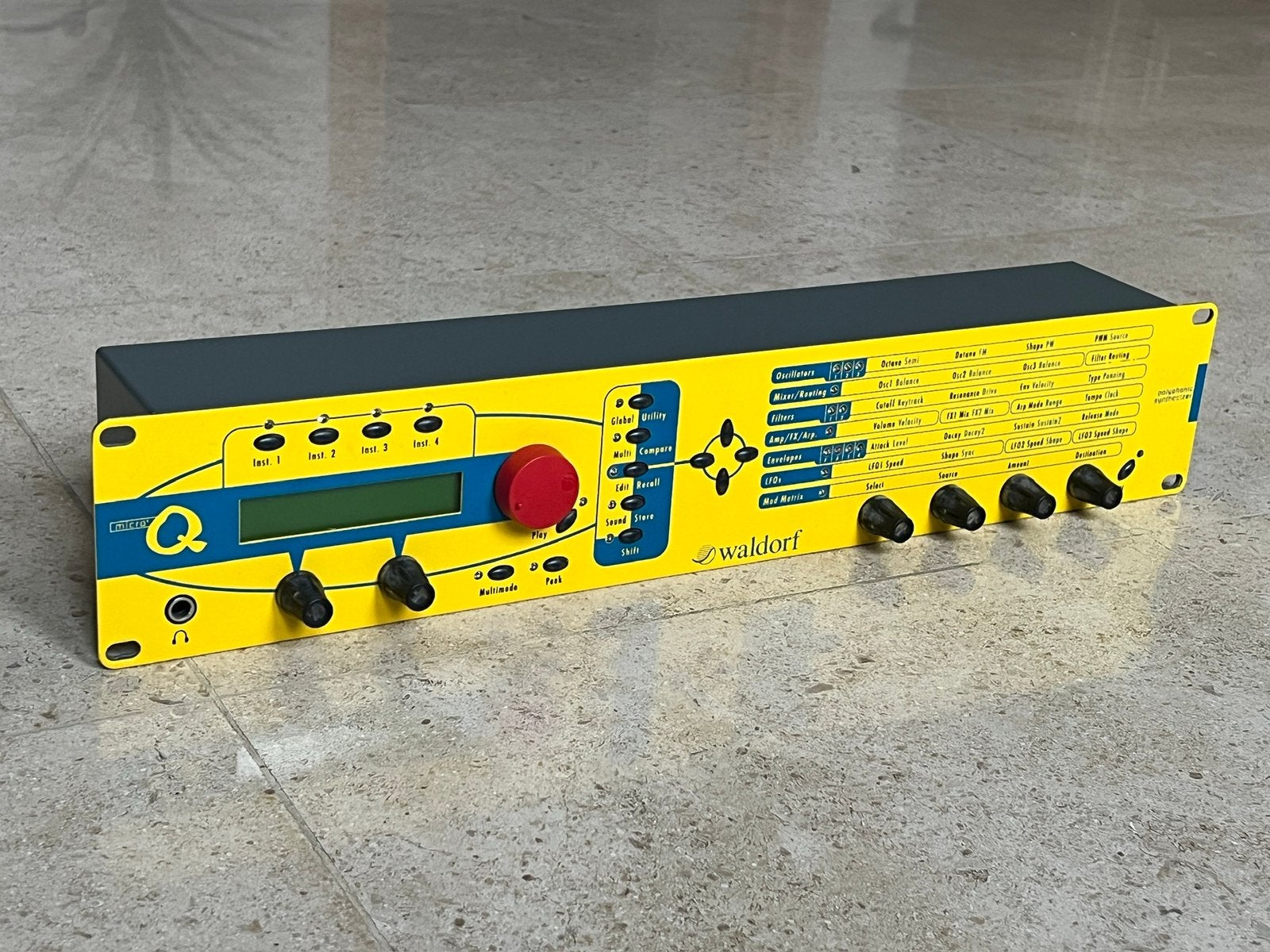 Waldorf MicroQ rack, Musique & Instruments, Enlèvement, Comme neuf