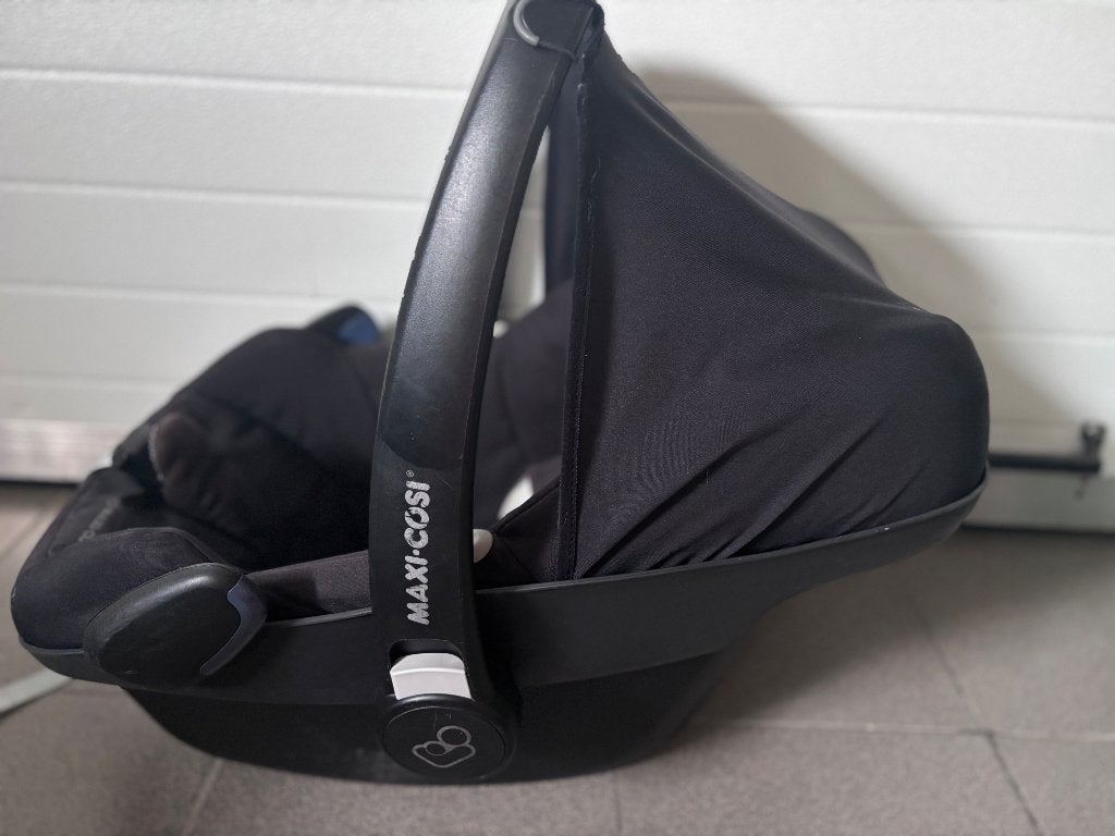 Maxi Cosi Pebble en isofix, Kinderen en Baby's, Autostoeltjes, Ophalen, Gebruikt, Zijbescherming, Isofix