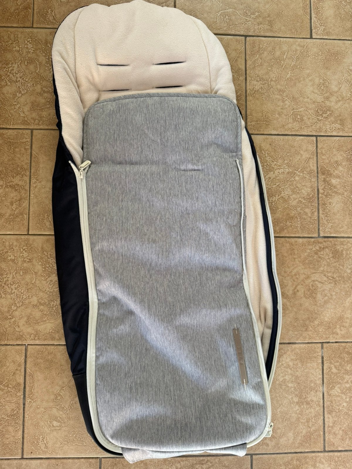 Mutsy i2 voetenzak buggy, Kinderen en Baby's, Kinderwagens en Combinaties, Ophalen, Zo goed als nieuw, Mutsy