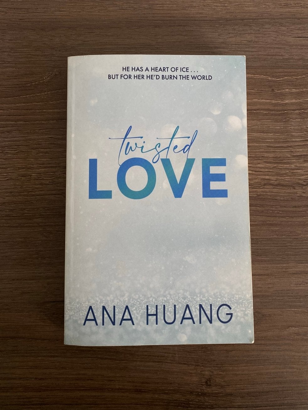 Twisted Love - Ana Huang, Enlèvement ou Envoi, Utilisé