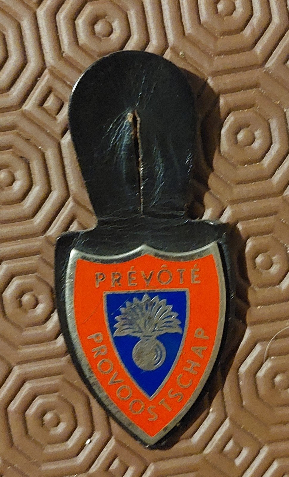 Ancienne breloque prévôt belge, Enlèvement ou Envoi, Armée de terre, Emblème ou Badge