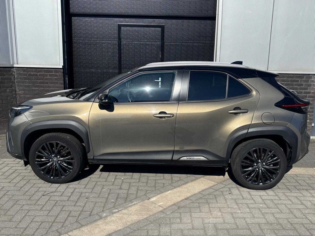 2022 Toyota Yaris Cross Hybride AWD Hatchback Personenauto, Automaat, Gebruikt, Euro 6, Bedrijf